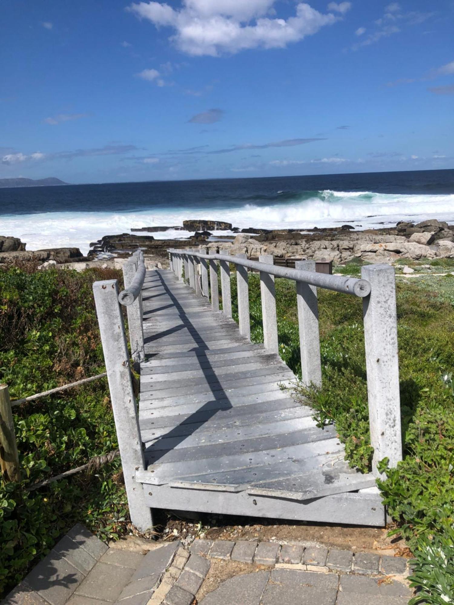 43 Whale Rock Estate Apartment Hermanus Exterior photo